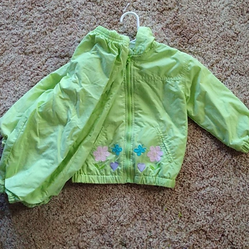 Windbreaker outfit